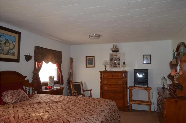$185,000 | 24 West 2nd Street, Adrian, MO 64720