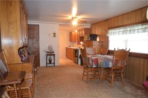 $185,000 | 24 West 2nd Street, Adrian, MO 64720