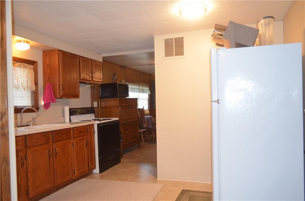 24 West 2nd Street Adrian, MO 64720 - Photo 30 of 31