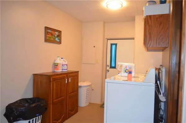 $185,000 | 24 West 2nd Street, Adrian, MO 64720