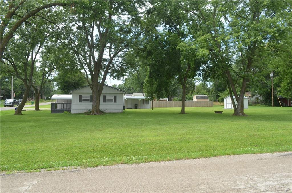 24 West 2nd Street Adrian, MO 64720 - Photo 5 of 31