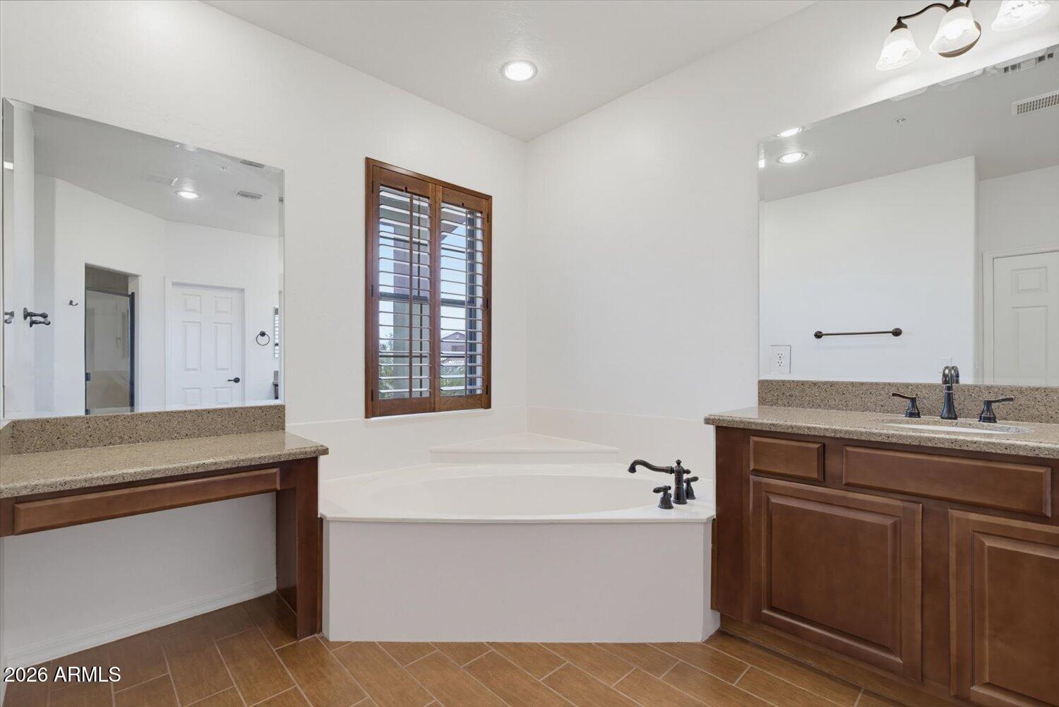 3935 East Rough Rider Road, Unit 1056 Phoenix, AZ 85050 - Photo 9 of 21 24-A7401015