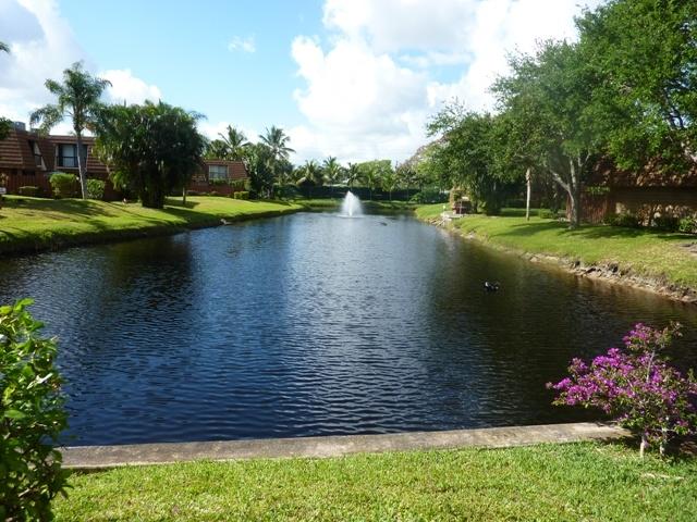 825 Center Street, Unit 30D Jupiter, FL 33458 - Photo 11 of 15 Community Lake
