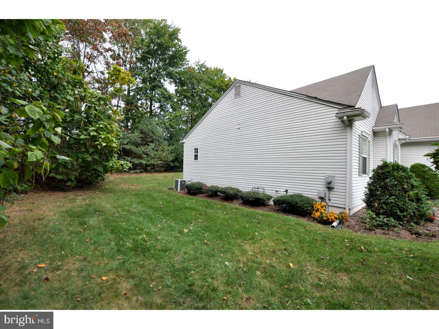 4 Ashley Court Riverside, NJ 08075 - Photo 2 of 22