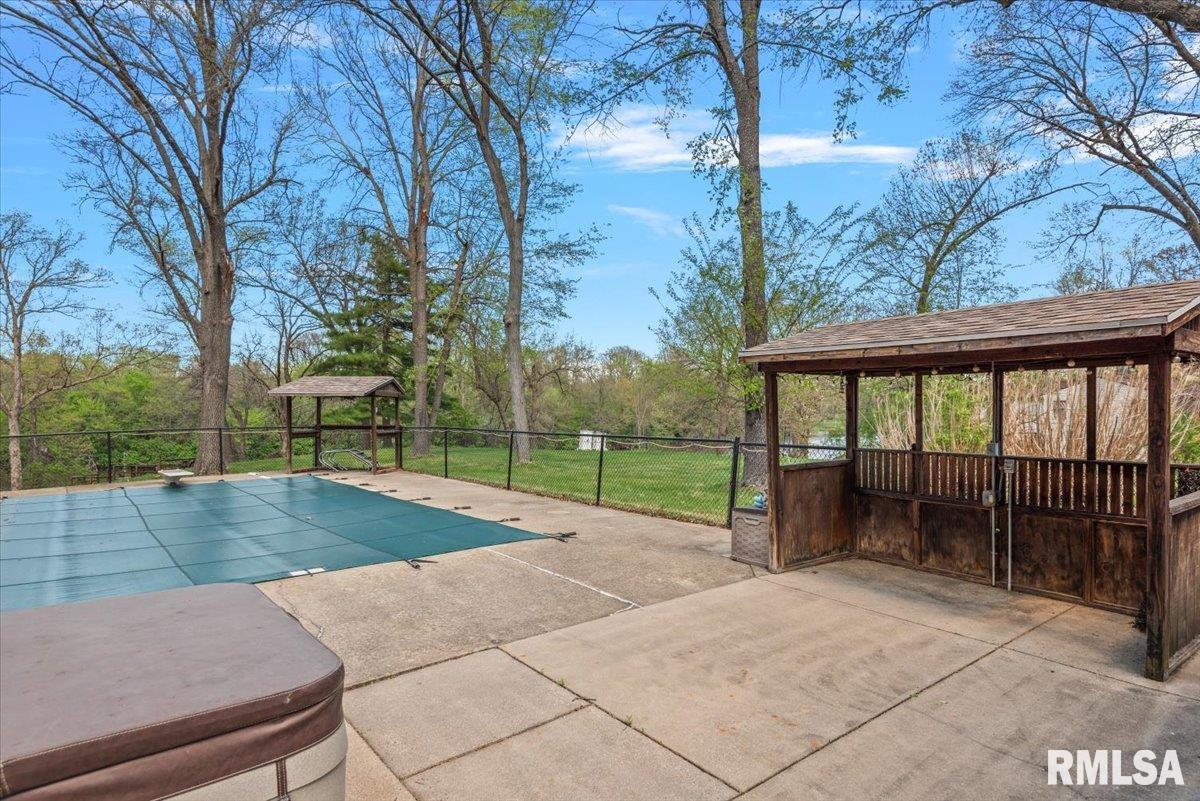 41 West Hazel Dell Lane Springfield, IL 62703 - Photo 44 of 61