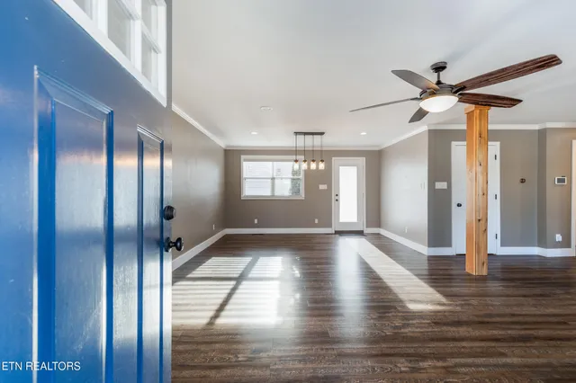 $389,900 | 7221 Joyce Lane, Powell, TN 37849