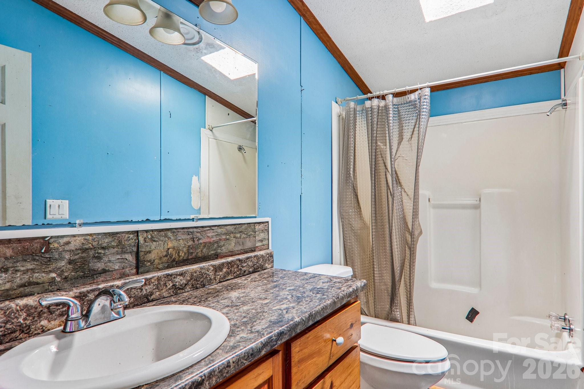 19 Dot Street Clyde, NC 28721 - Photo 12 of 28