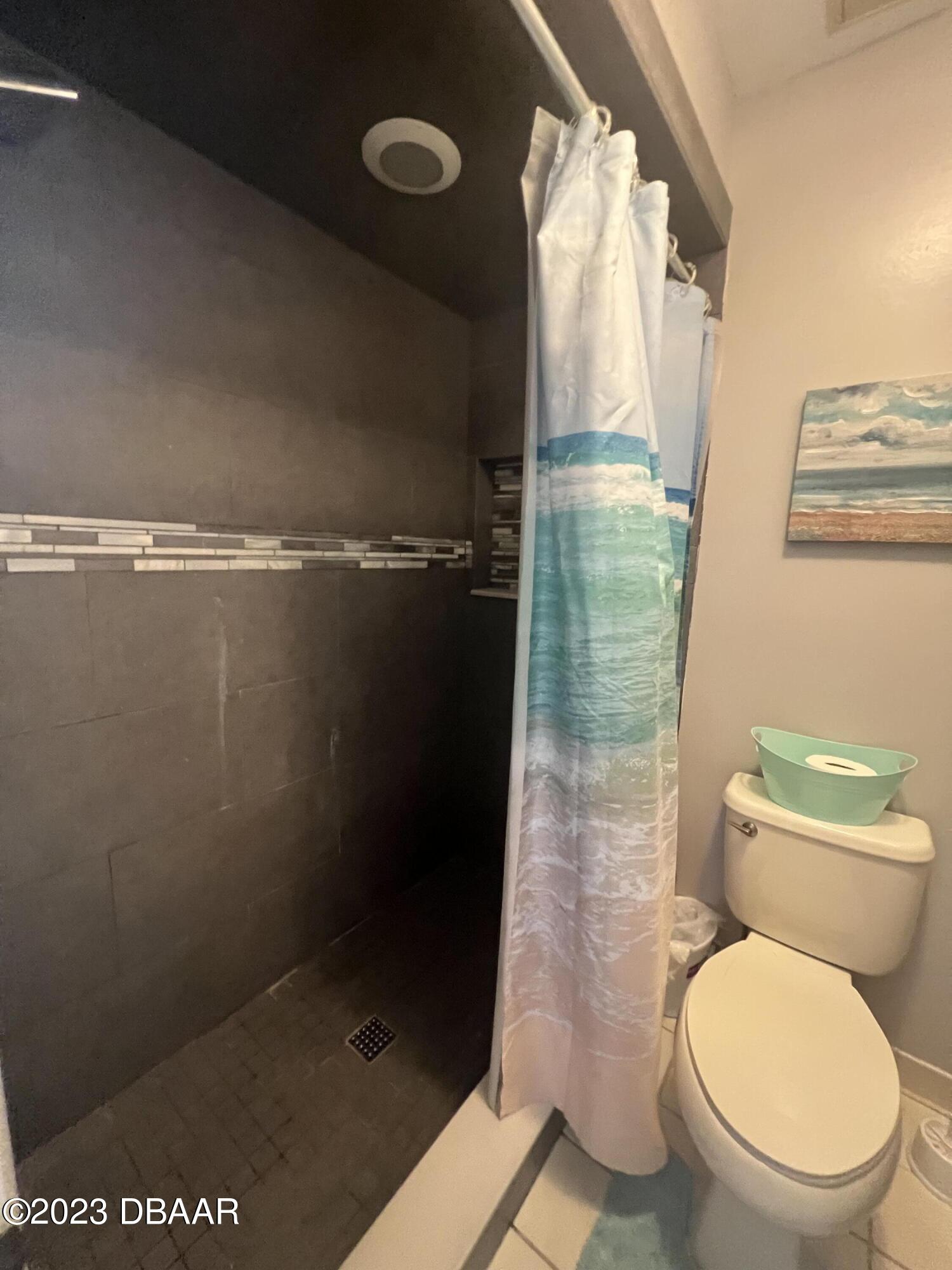 150 Limewood Place, Unit C Ormond Beach, FL 32174 - Photo 14 of 24 mastershower