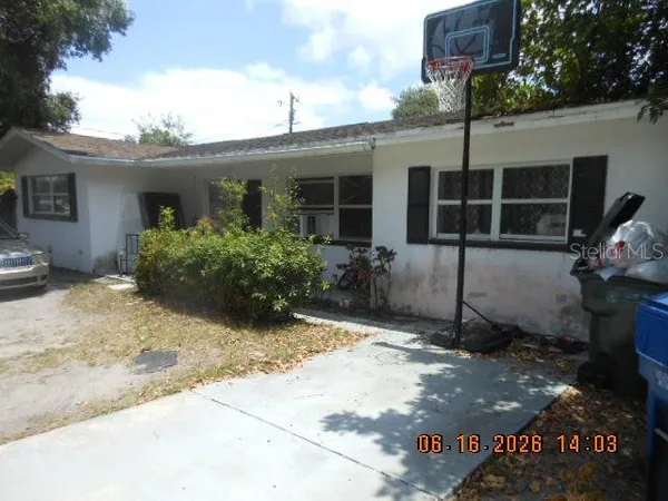 $300,000 | 1109 Rosery Road Northeast, Largo, FL 33770