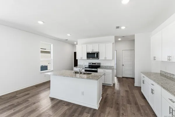 $324,320 | 8235 Smithers Avenue, San Antonio, TX 78252