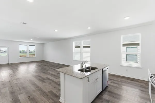 $324,320 | 8235 Smithers Avenue, San Antonio, TX 78252