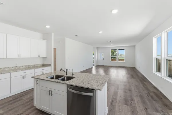 $324,320 | 8235 Smithers Avenue, San Antonio, TX 78252