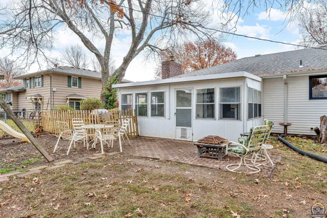 $287,000 | 3007 Southeast Starlite Drive, Topeka, KS 66605