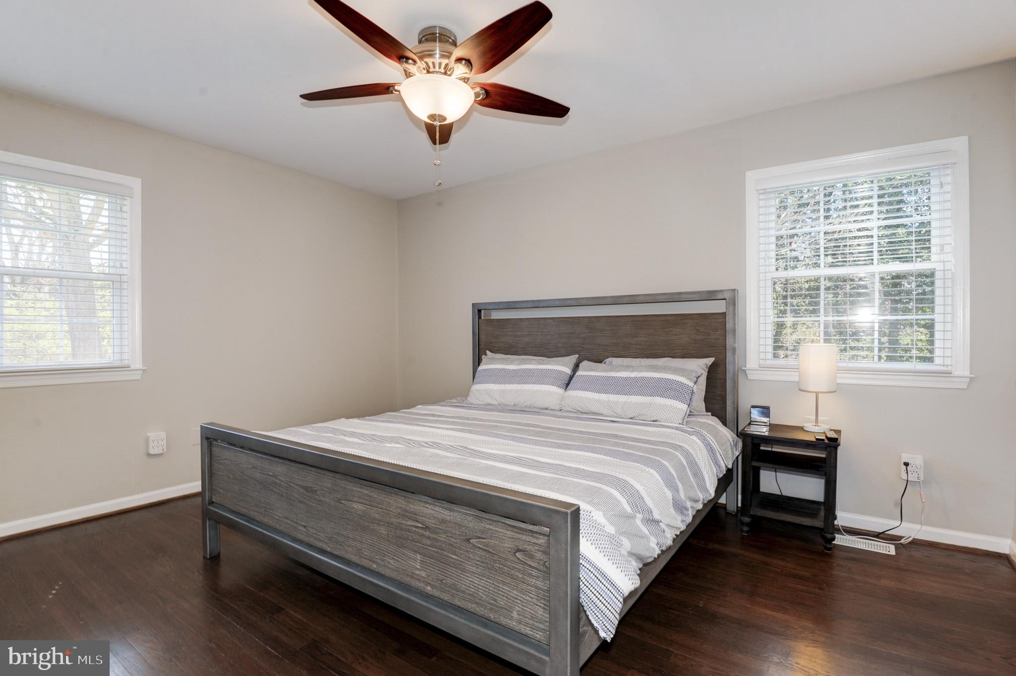 9905 Vale Road Vienna, VA 22181 - Photo 21 of 59 Gallery Image 21