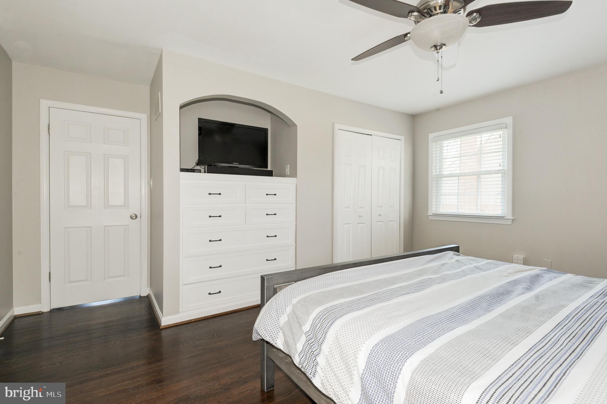 9905 Vale Road Vienna, VA 22181 - Photo 23 of 59 Gallery Image 23