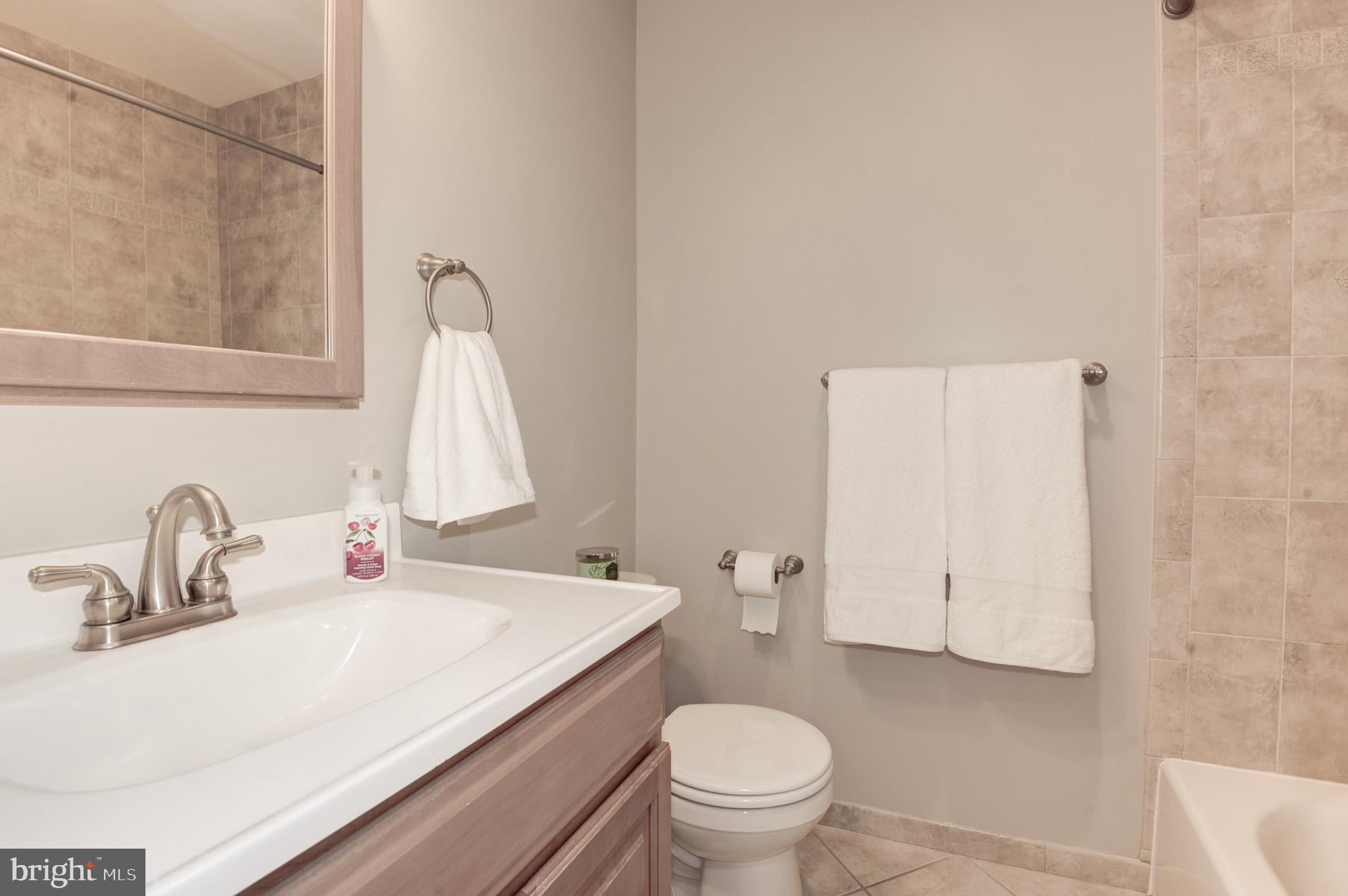 9905 Vale Road Vienna, VA 22181 - Photo 31 of 59 Gallery Image 31