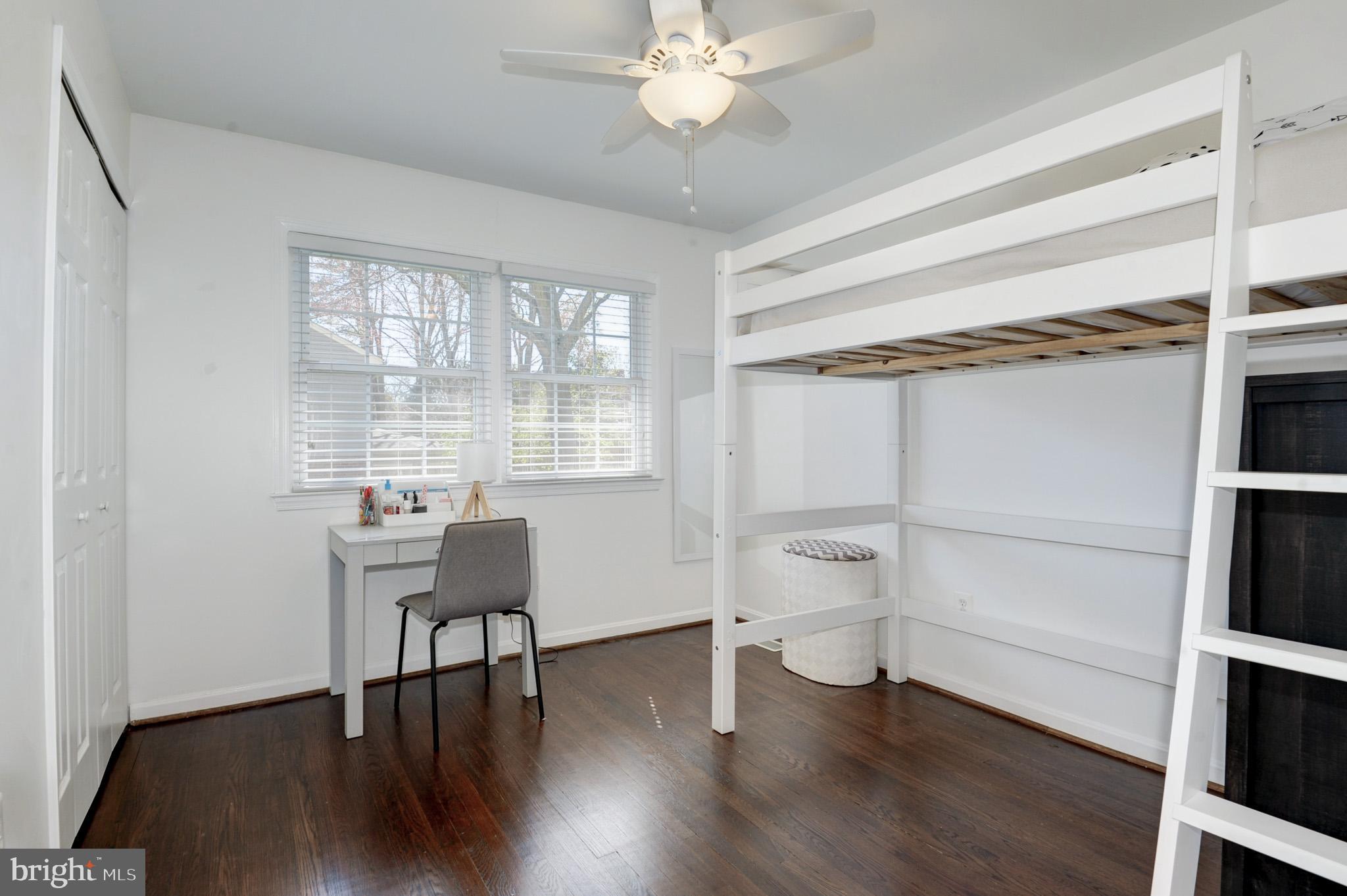 9905 Vale Road Vienna, VA 22181 - Photo 32 of 59 Gallery Image 32