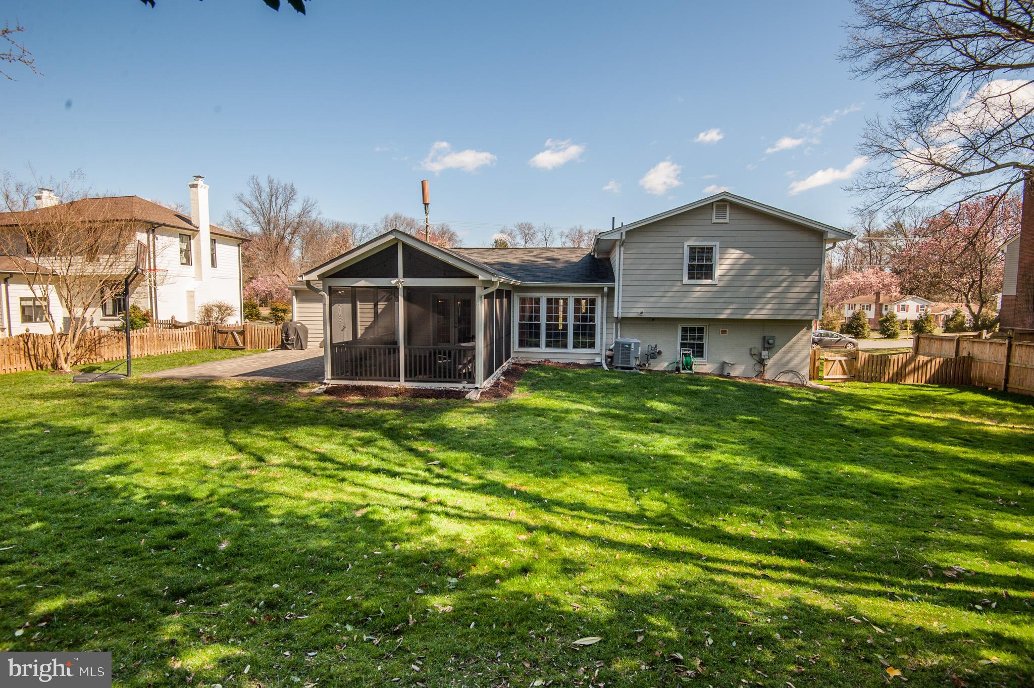 9905 Vale Road Vienna, VA 22181 - Photo 42 of 59 Gallery Image 42