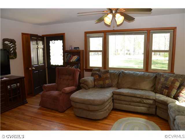 8425 Belmont Road Chesterfield, VA 23832 - Photo 11 of 12 Den/Family/Great Room - Family Room Boasting Wood
