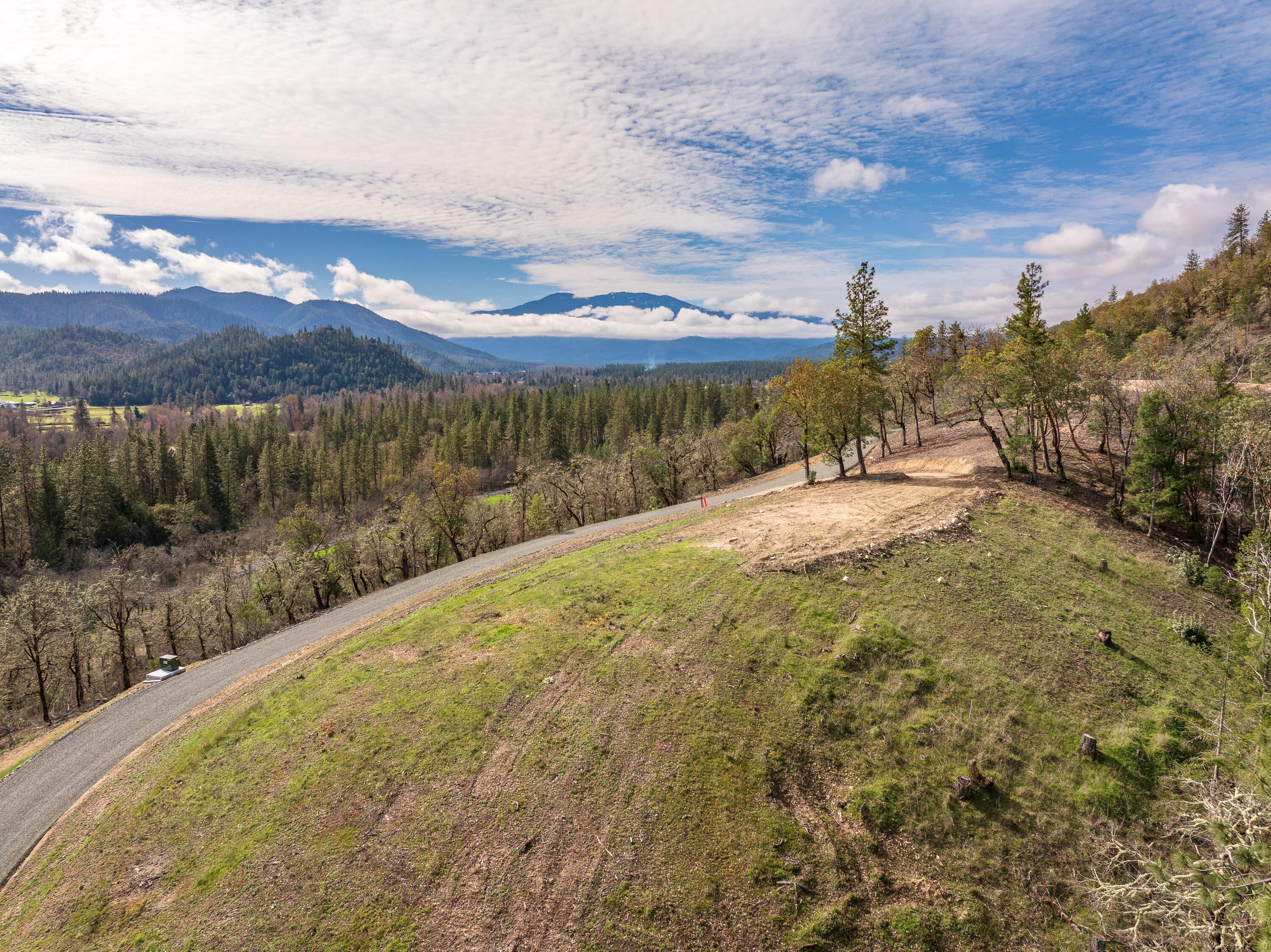 Messinger Road, Unit 400 Williams, OR 97544 - Photo 4 of 15 MessingerRd-7Lots-010