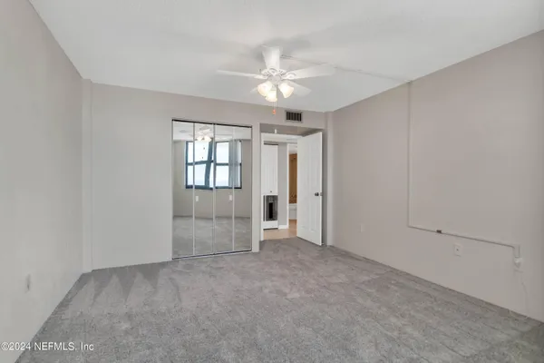 $299,000 | 1415 Ocean Shore Boulevard, Unit M120, Ormond Beach, FL 32176