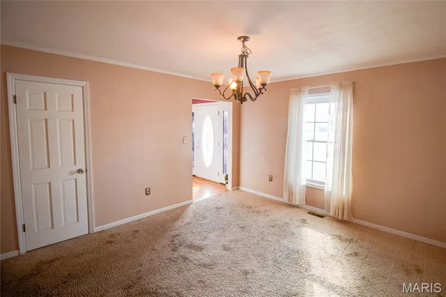 $120,000 | 213 West Alton Street, Bunker Hill, IL 62014