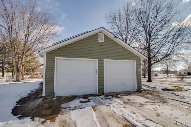 $120,000 | 213 West Alton Street, Bunker Hill, IL 62014