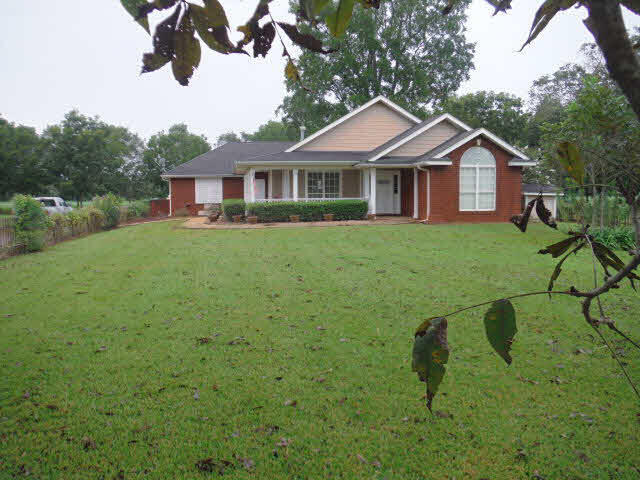 10611 County Road 95 Elberta, AL 36530 - Photo 2 of 19 Front