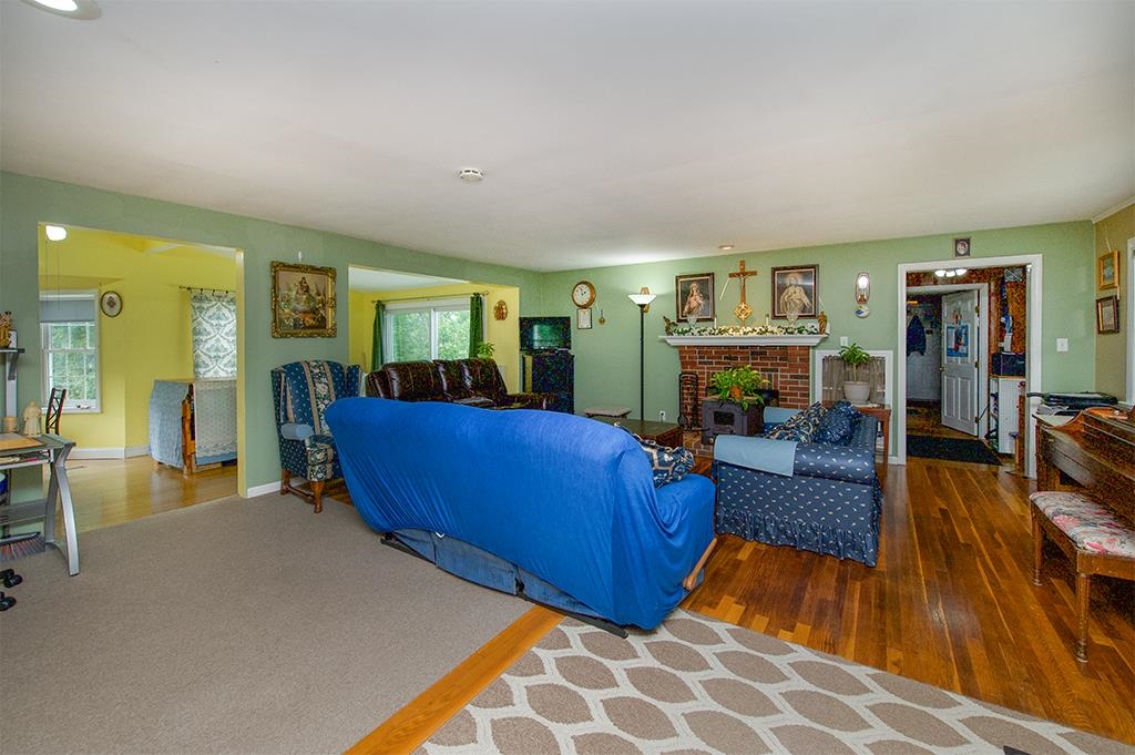 151 Main Street Atkinson, NH 03811 - Photo 17 of 46