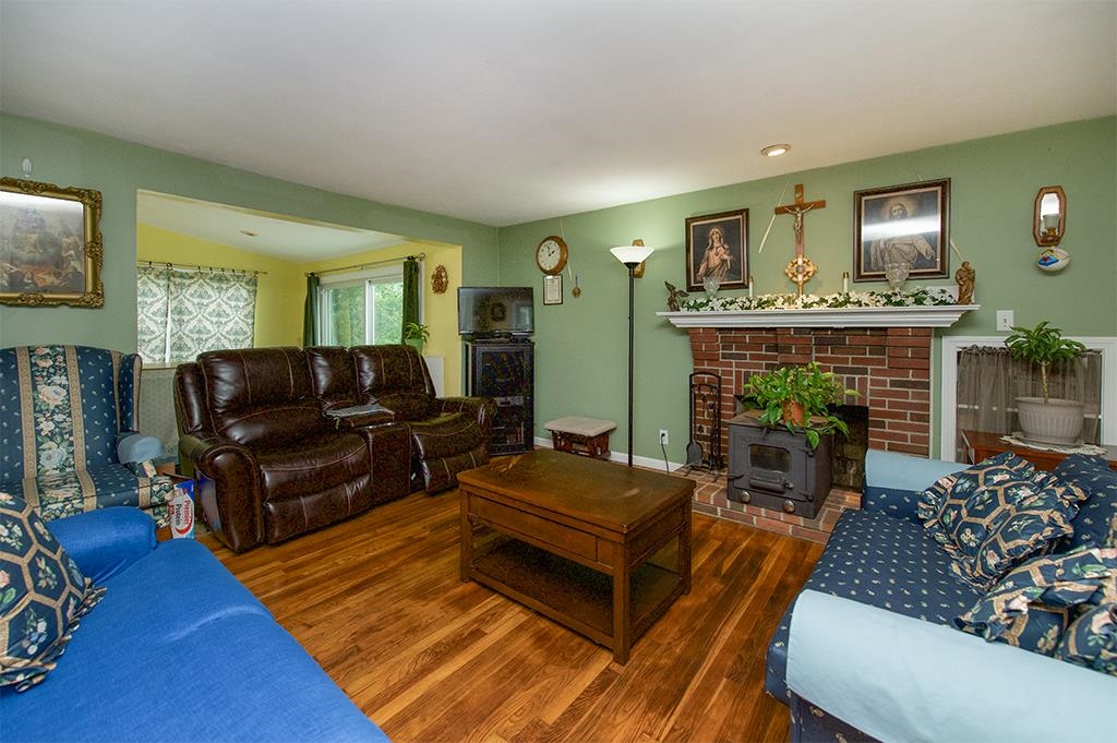 151 Main Street Atkinson, NH 03811 - Photo 18 of 46