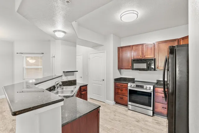 $335,000 | 1900 Danbrook Drive, Unit 1016, Sacramento, CA 95835