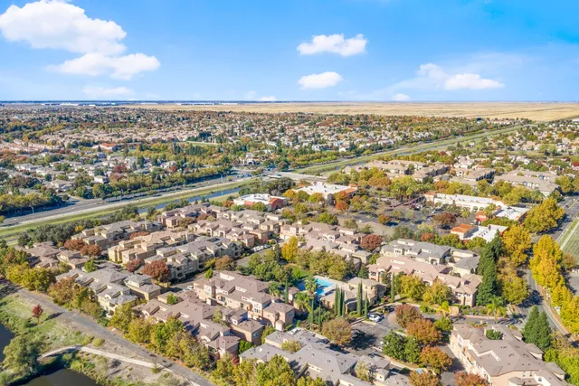 $335,000 | 1900 Danbrook Drive, Unit 1016, Sacramento, CA 95835