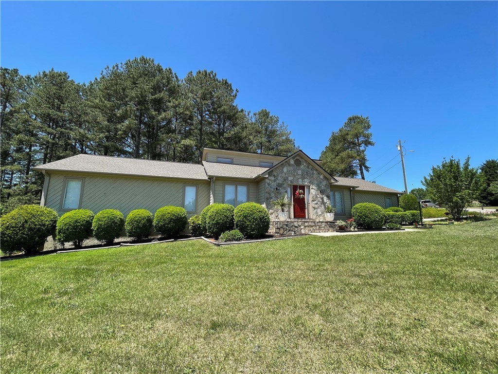 501 North Old Mill Road Seneca, SC 29678 - Photo 1 of 40 Gallery Image 1