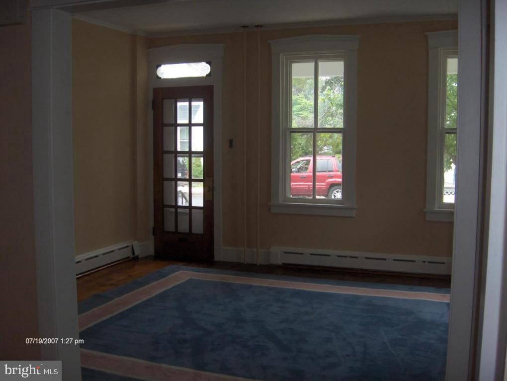 135 South Spruce Street Lititz, PA 17543 - Photo 2 of 6 Gallery Image 2