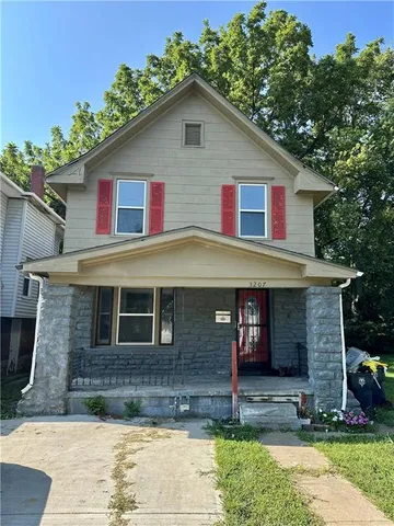 $115,000 | 3207 East 27th Street, Kansas City, MO 64127