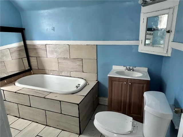 $115,000 | 3207 East 27th Street, Kansas City, MO 64127