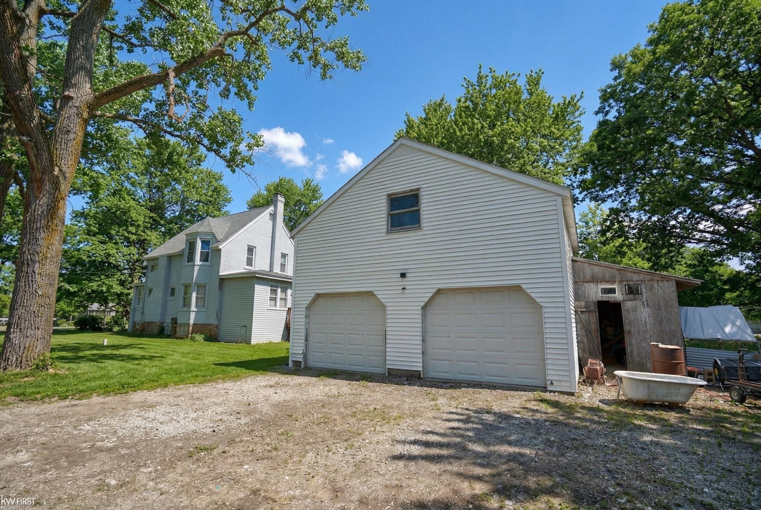 7440 Neff Road Mount Morris, MI 48458 - Photo 4 of 34