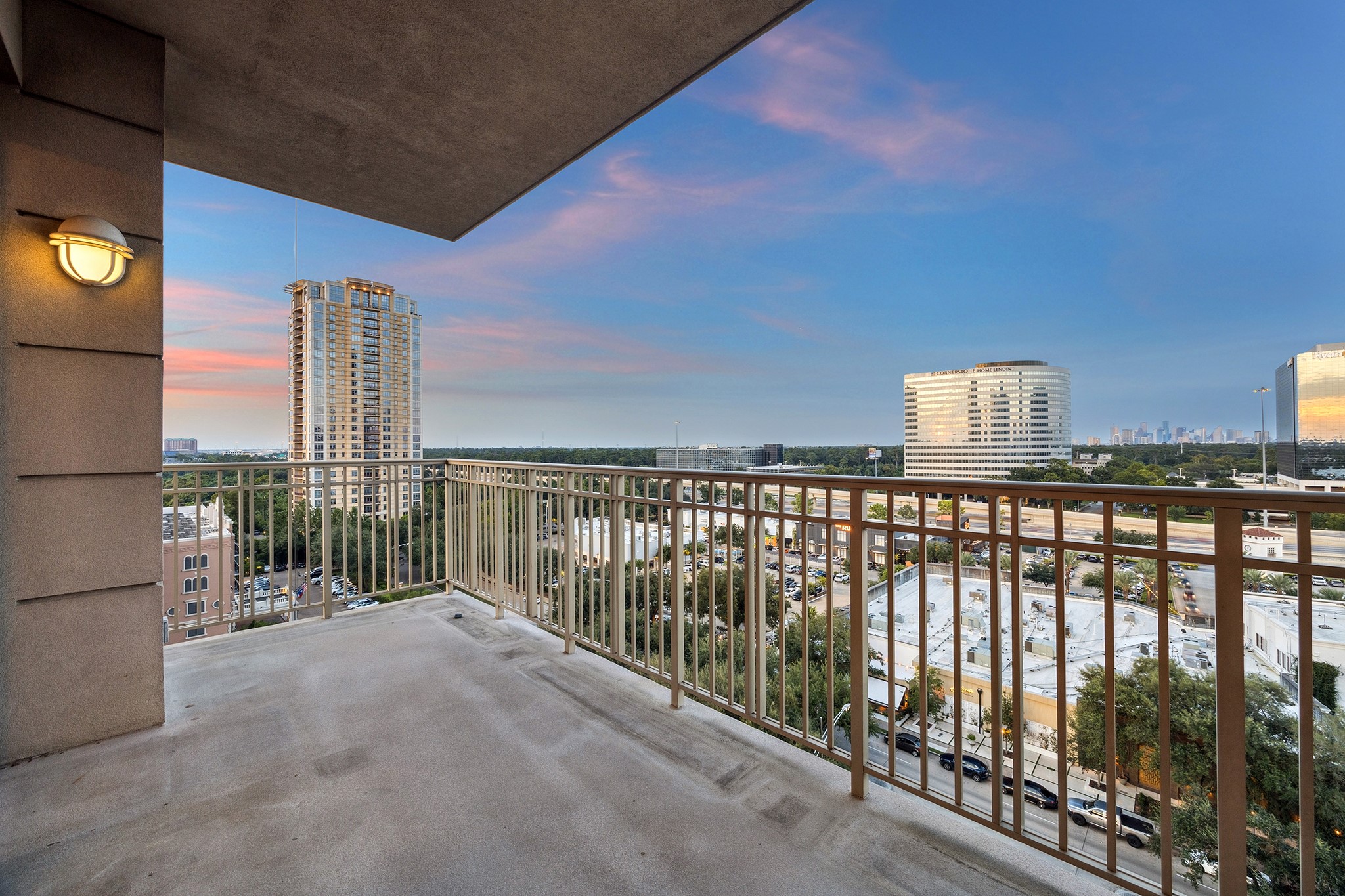1100 Uptown Park Boulevard, Unit 102 Houston, TX 77056 - Photo 2 of 33 a view of balcony with city view