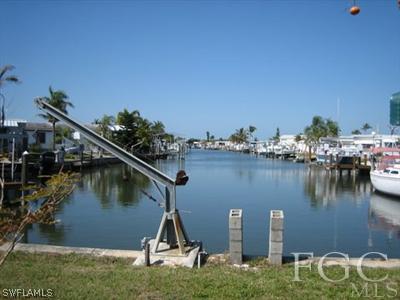 2811 York Road St. James City, FL 33956 - Photo 2 of 10 Gallery Image 2