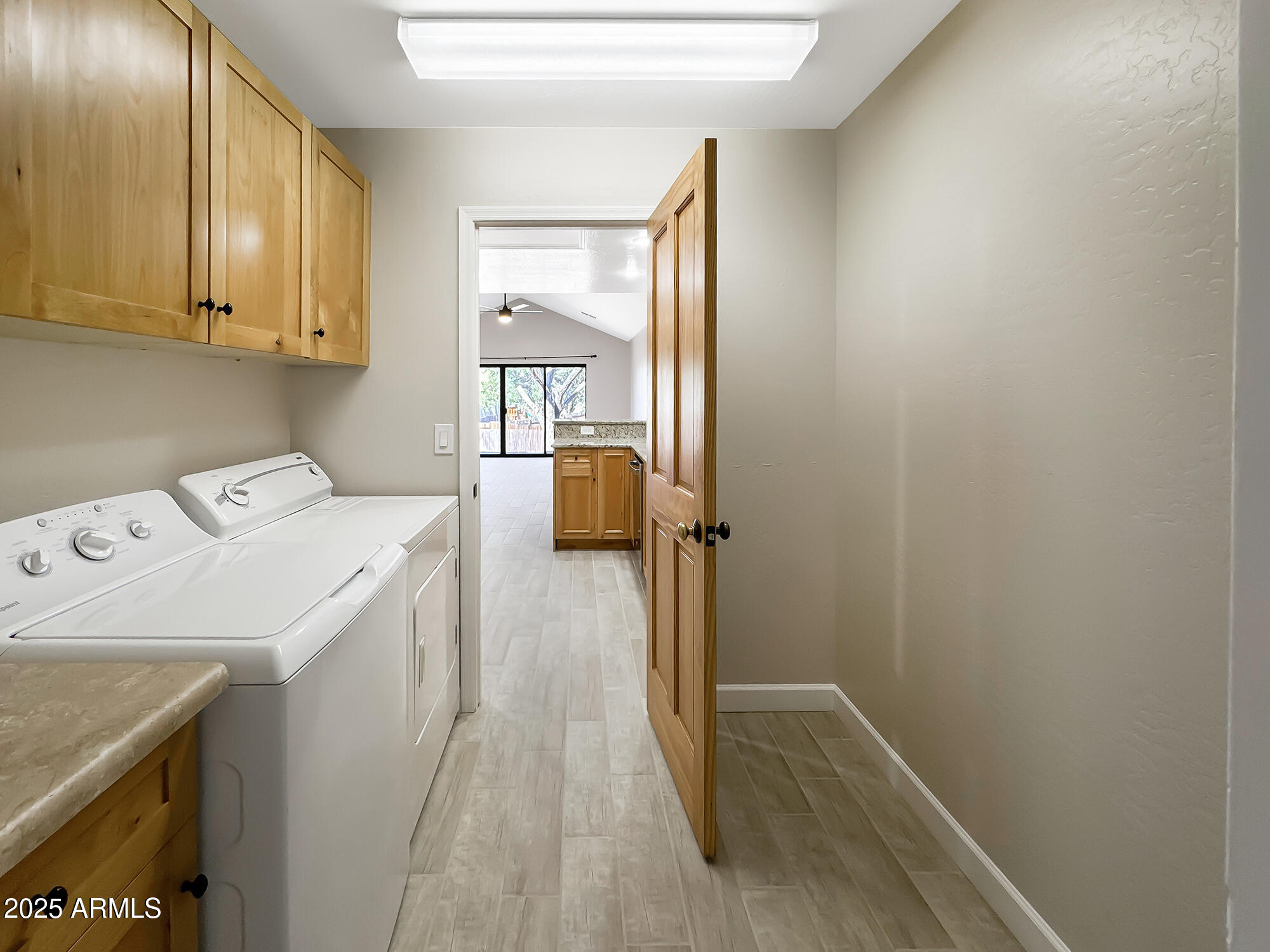 321 South Golden Bear Point Payson, AZ 85541 - Photo 10 of 23 a storage room with a sink washer and dryer