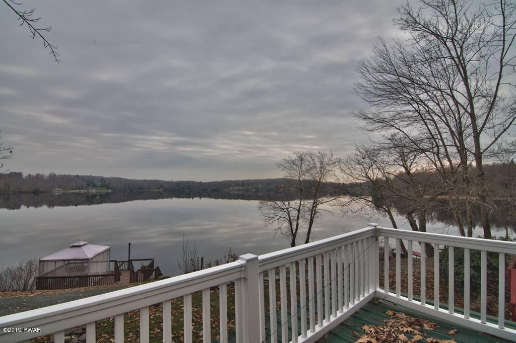 82 West Shore Road Waymart, PA 18472 - Photo 6 of 40