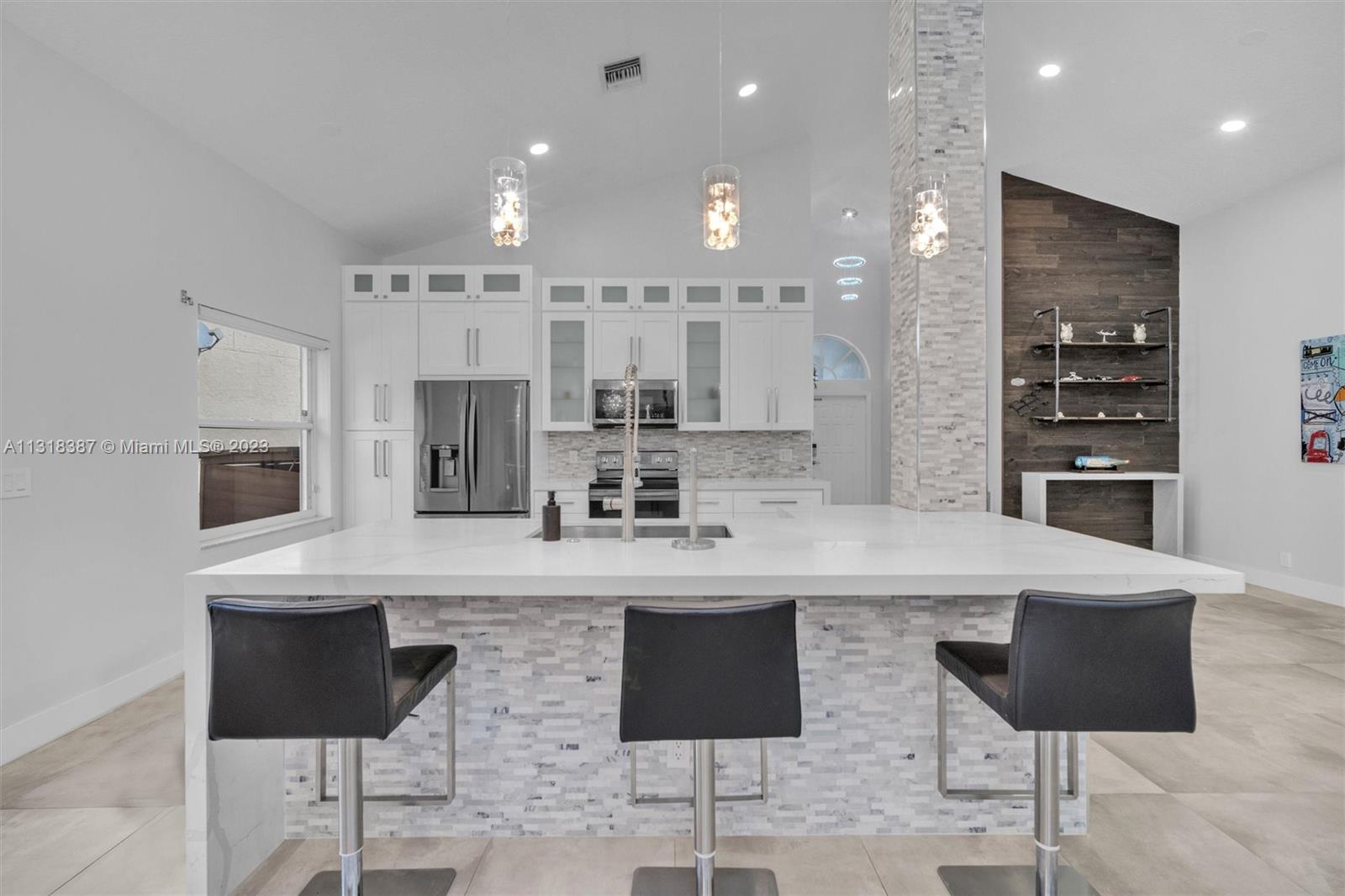 11008 La Salinas Circle Boca Raton, FL 33428 - Photo 5 of 29