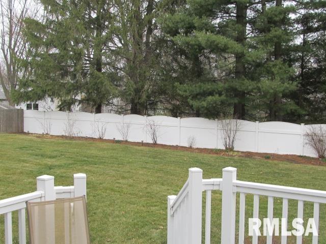 4865 Heatherstone Road Bettendorf, IA 52722 - Photo 5 of 25 Gallery Image 5