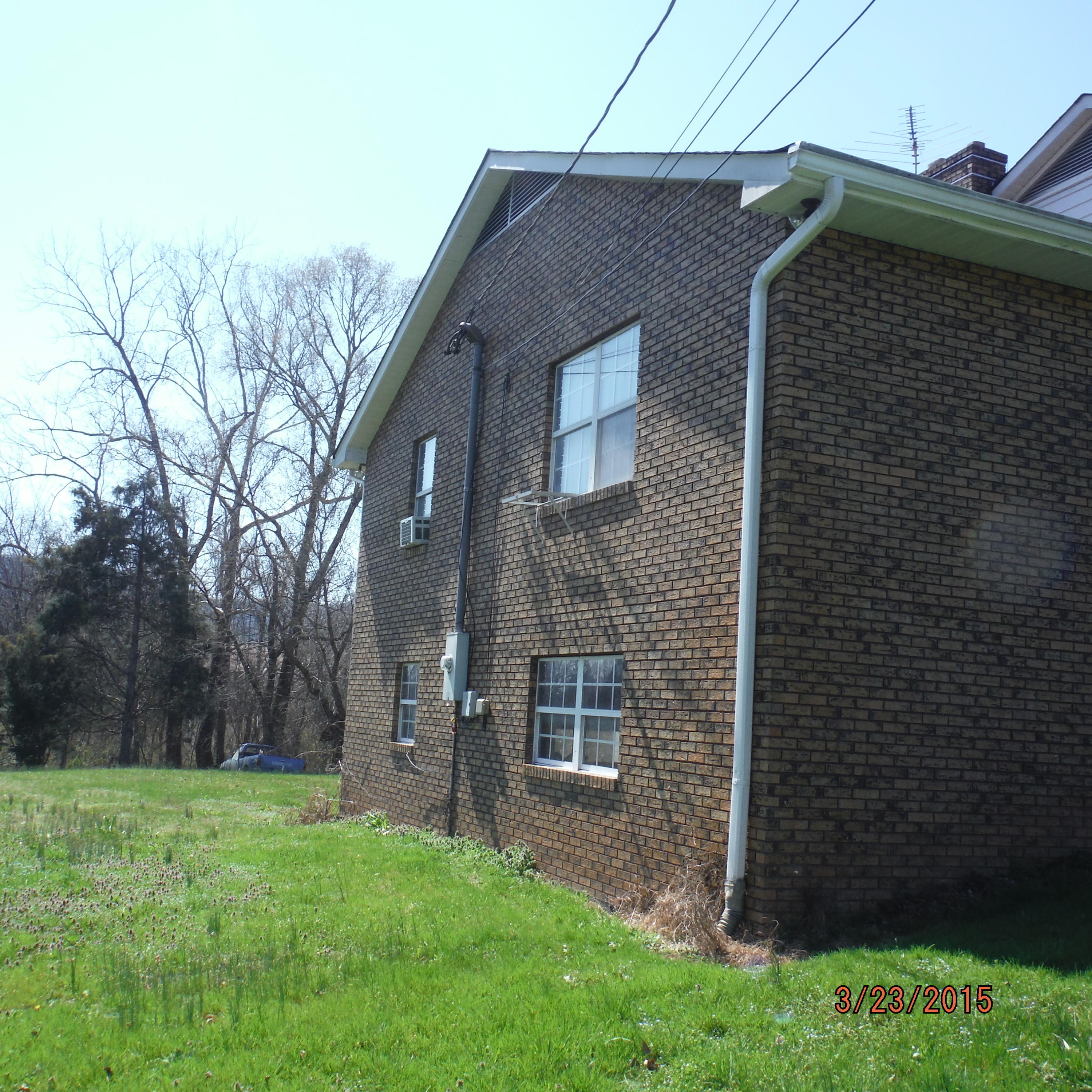 9728 East Emory Road Corryton, TN 37721 - Photo 4 of 12 DSCF1867.JPG