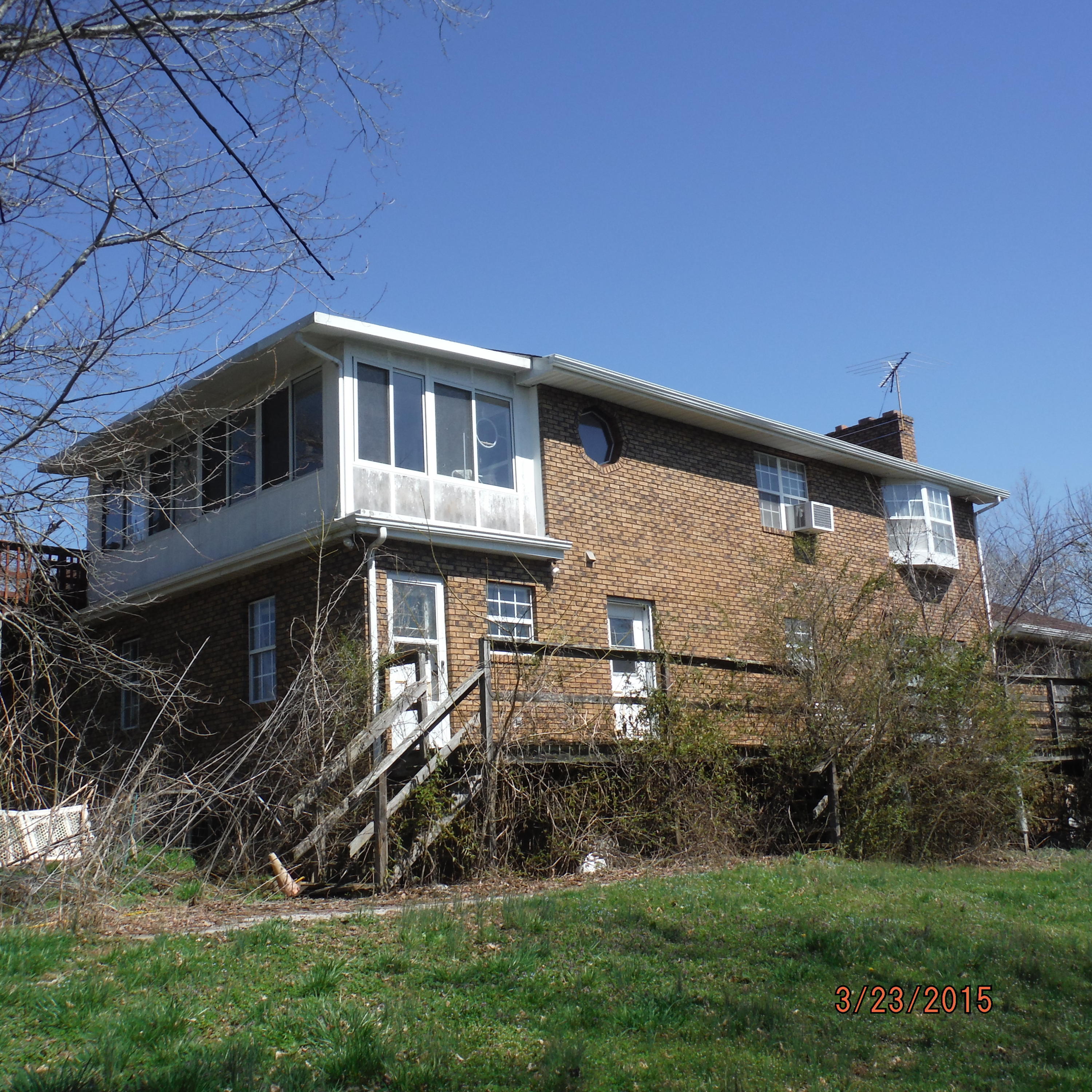 9728 East Emory Road Corryton, TN 37721 - Photo 6 of 12 DSCF1868.JPG
