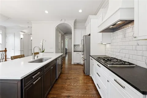 $825,000 | 4222 Rickenbacker Way Northeast, Unit 15, Atlanta, GA 30342