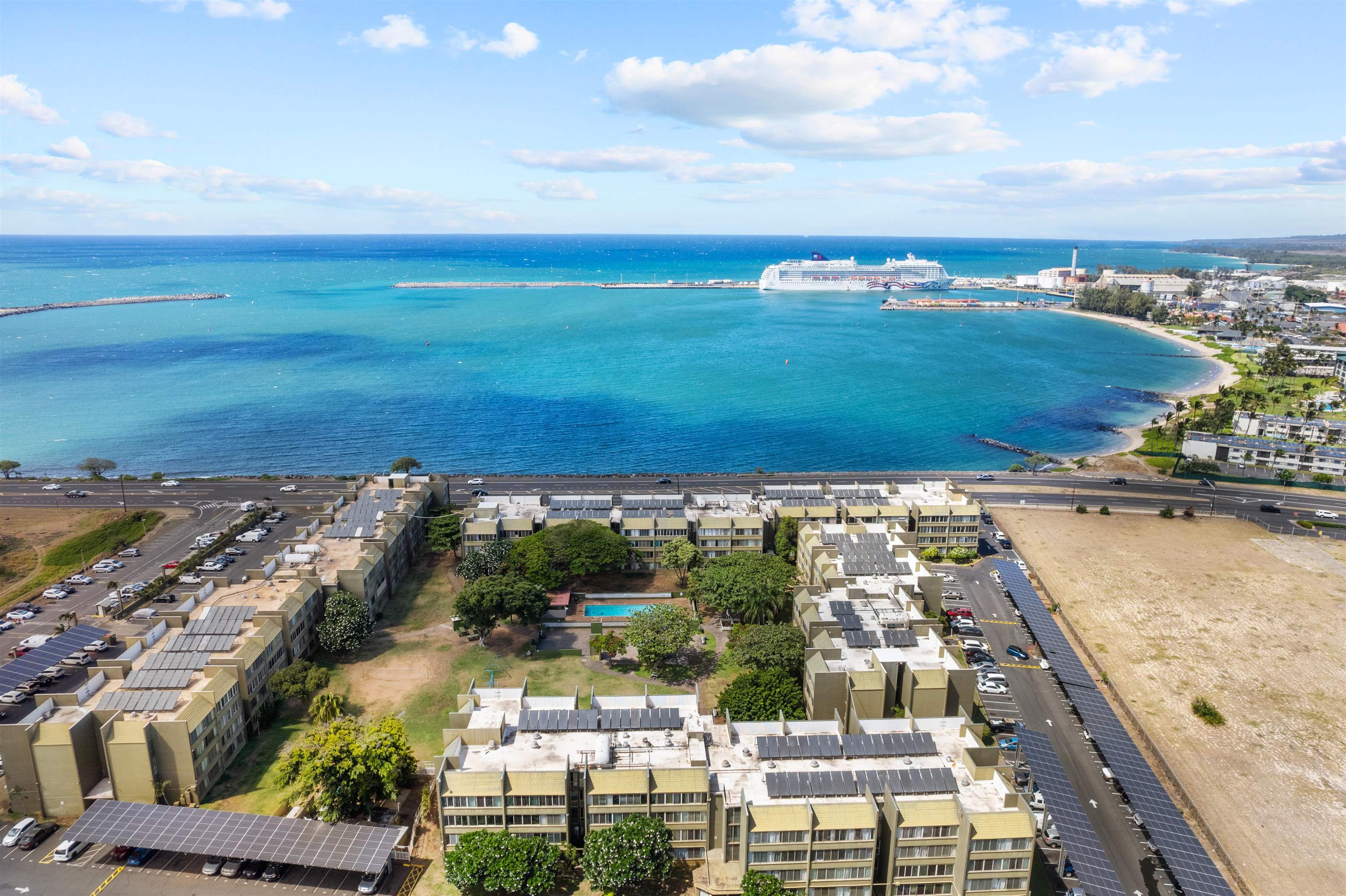 111 Kahului Beach Road, Unit D309 Kahului, HI 96732 - Photo 21 of 26 a view of a city and ocean