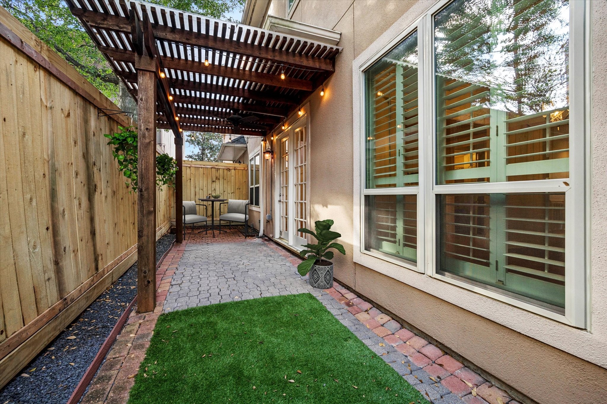 5823 Augusta Court Houston, TX 77057 - Photo 43 of 44