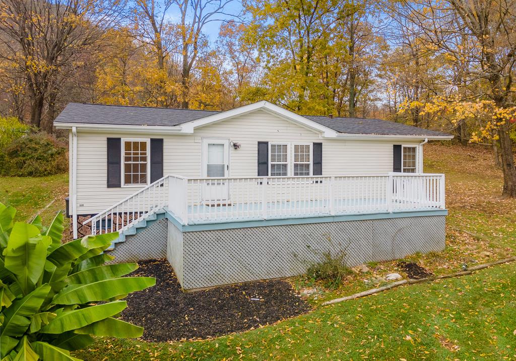 172 Old Tannery Road Atkins, VA 24311 - Photo 1 of 33 Gallery Image 1