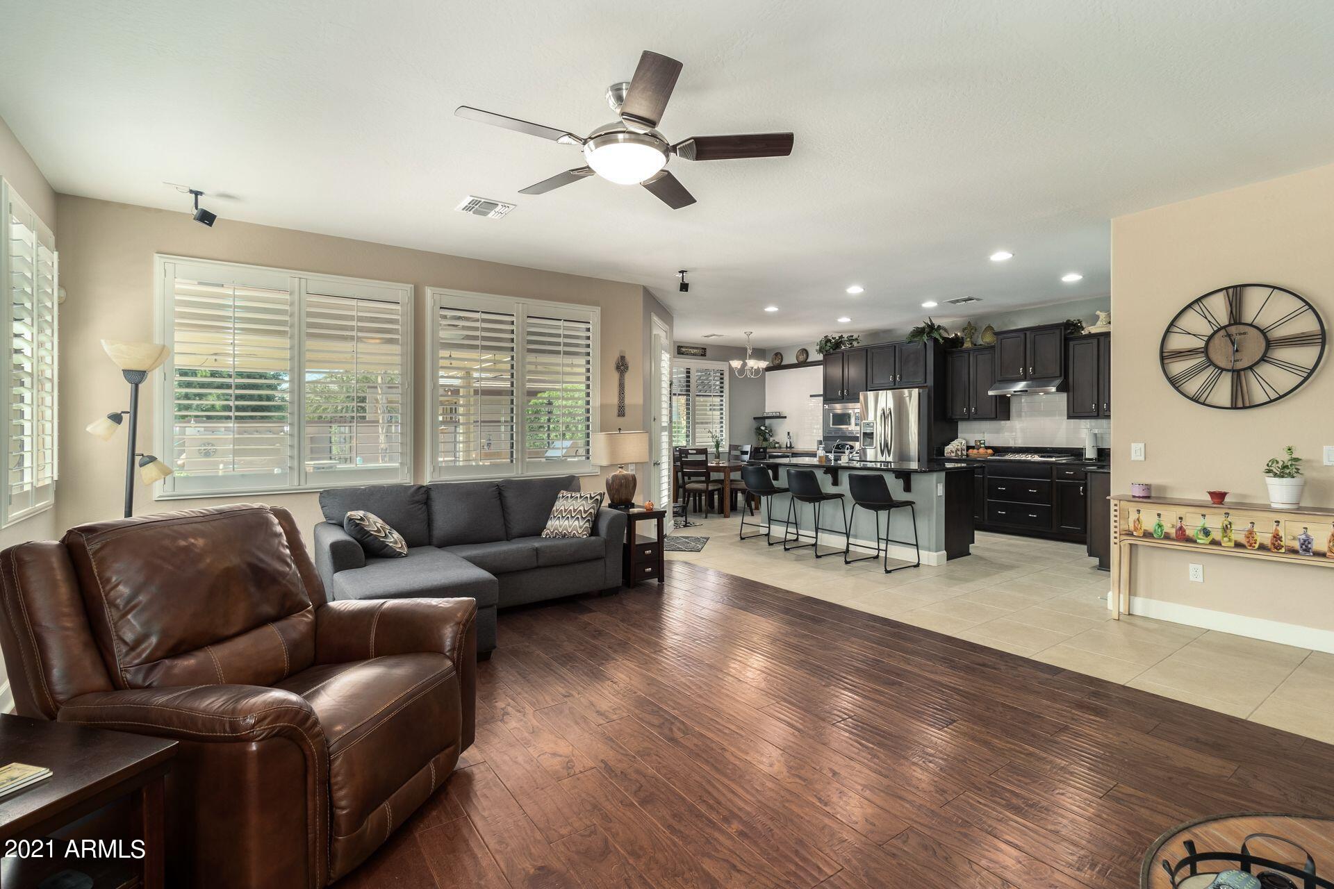 15709 West Coronado Road Goodyear, AZ 85395 - Photo 3 of 20 coro 5 great rm